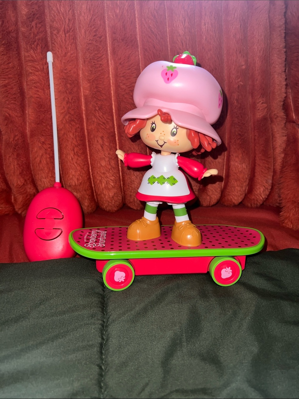 Strawberry Pink Skateboard Doll with Remote - Kids Toys